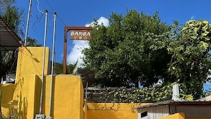 واجهة المنشأة