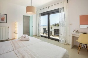 5 chambres, fer et planche à repasser, Wi-Fi, draps fournis