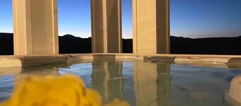 Luxury Large Farm Home @ Stoney Farms -NO CHOREs