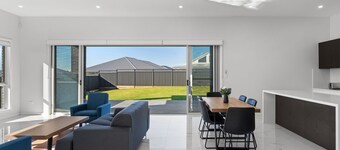 Cork & Vine on Coolalta - A Cellar Door Escape