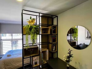 1 غرفة نوم ومكواة/لوح كي وواي فاي وملاءات أسرّة