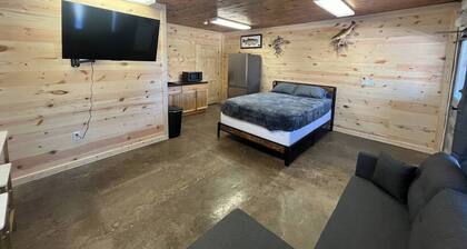 Happy Pappys - Store Cabin