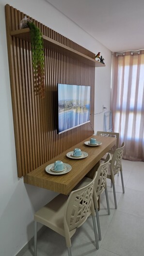 Comfort Apartment, City View | Living area