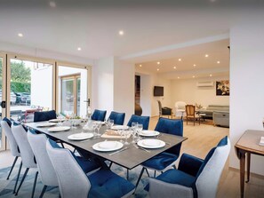 Dining - Villa Le Cep - Lake and mountains all year round for 12 - OVO Network (Menthon-Saint-Bernard)