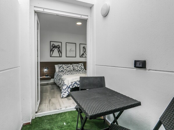 2 室のベッドルーム、WiFi、ベッドシーツ