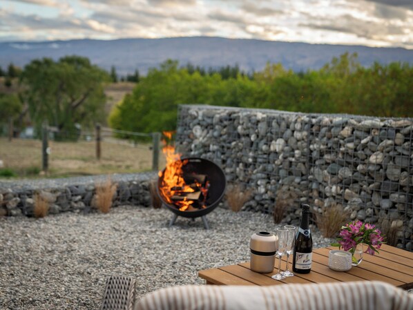 Property grounds - Nevis Suite Kaihanu Lodge | Luxury Cottage nr Clyde NEW 2025 (Letts Gully)