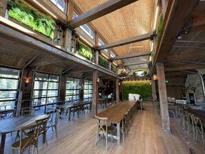 Dining - ⛷⛰☀ Bison Peak Lodge ☀⛰⛷
Premier Rocky Mountain Wilderness Lodge on 37 Acres (Lake George)