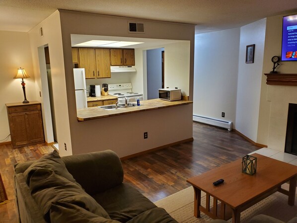 Smart TV, fireplace, video games, DVD player