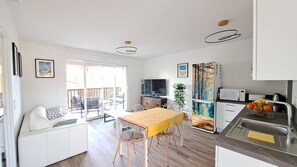 Interior - 3-room flat, 10 minutes from the beaches (LIT ET MIXE)