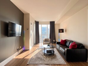 Luxury Apartment, City View | Living area