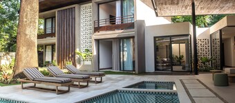 Brand new 5-bed villa in the heart of Nosara with WiFi, AC, pool and jacuzzi