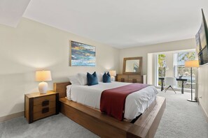 Desk, iron/ironing board, travel crib, free WiFi