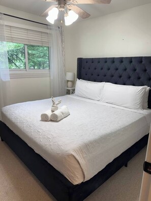 Iron/ironing board, WiFi, bed sheets