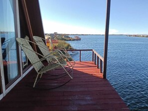 Hytte – deluxe, utsikt mot innsjø | Terrasse/patio