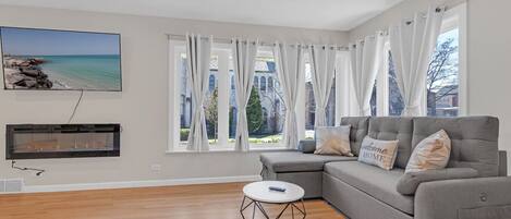 TV, tavolo da calcetto