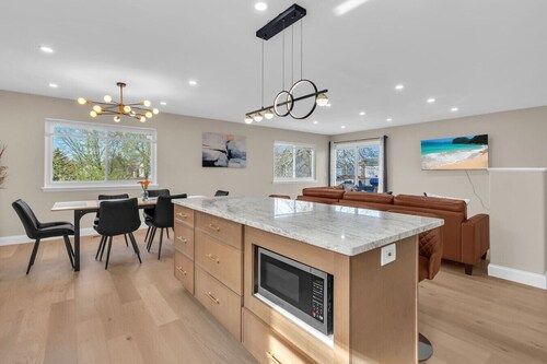 Stay Awhile! Spacious Home w/ All You Need