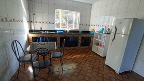 Microwave, stovetop, electric kettle, toaster