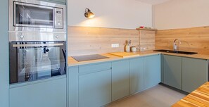 Microwave, oven, dishwasher