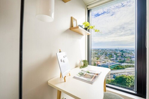 Cosy 2 Bedroom Apartment with City Conveniences