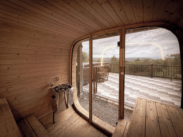 Interior - Ultimate Mountain View Retreat w/Private Heated Pool, Hot Tub, Sauna,Cold Plunge (East Stroudsburg)