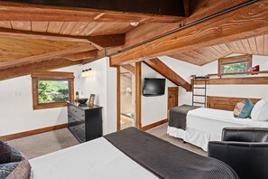 2 chambres, fer et planche à repasser, Wi-Fi gratuit, draps fournis