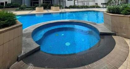 One Palm Tree Villas near NAIA 3