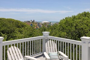 Property grounds - Pool, Spa, Ocean Views, One Block to Beach (Isle Of Palms)