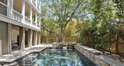 Pool, Spa, Ocean Views, One Block to Beach