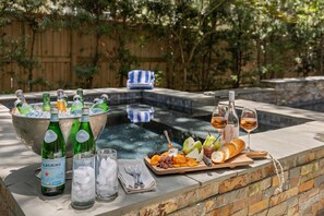 Outdoor dining - Pool, Spa, Ocean Views, One Block to Beach (Isle Of Palms)