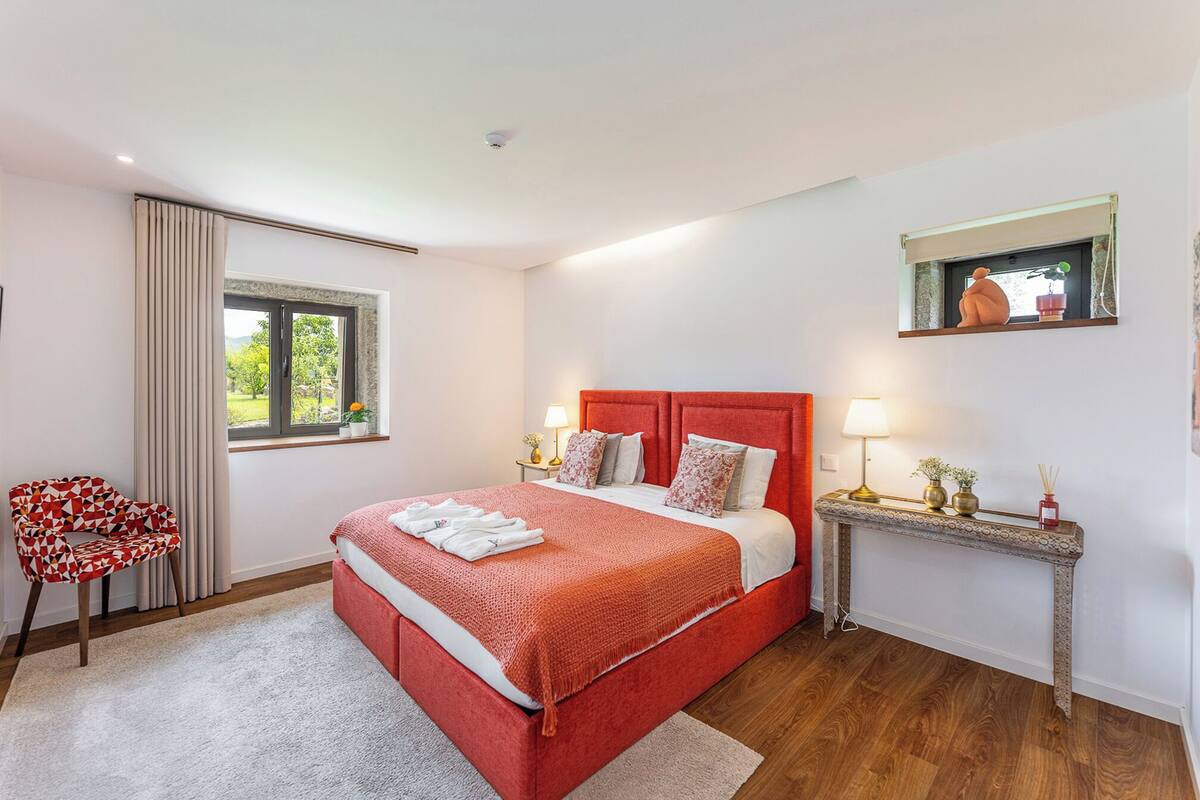 Chambre Design avec lits jumeaux | Wi-Fi gratuit
