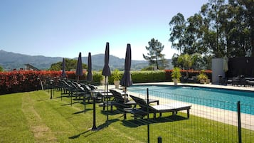 Piscina stagionale all'aperto