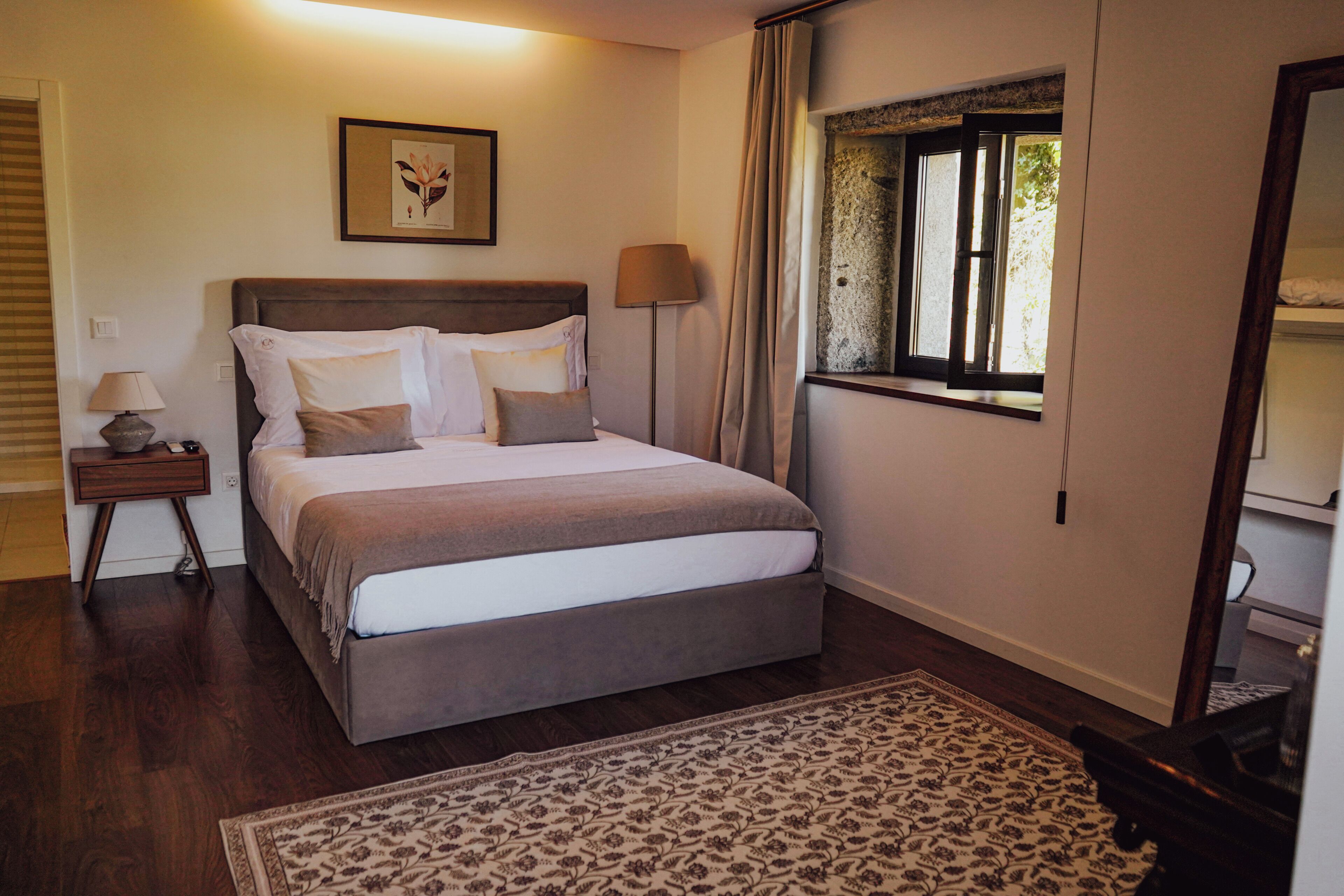 Deluxe Double Room, Lanai | Free WiFi
