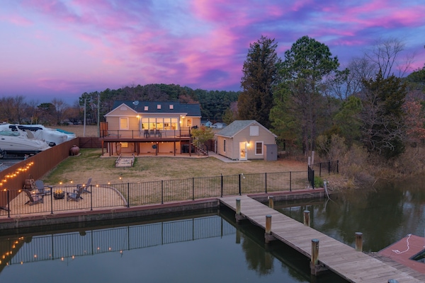 Crab Alley is the perfect vacation place for everyone to enjoy!