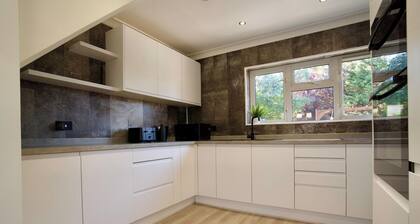 Wickford Escape: 3BD Stay near Southend