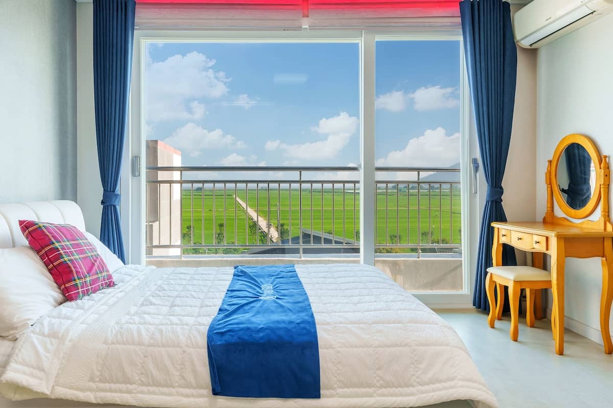 Basic Room, 2 Bedrooms (Connecting Terrace Room 2)