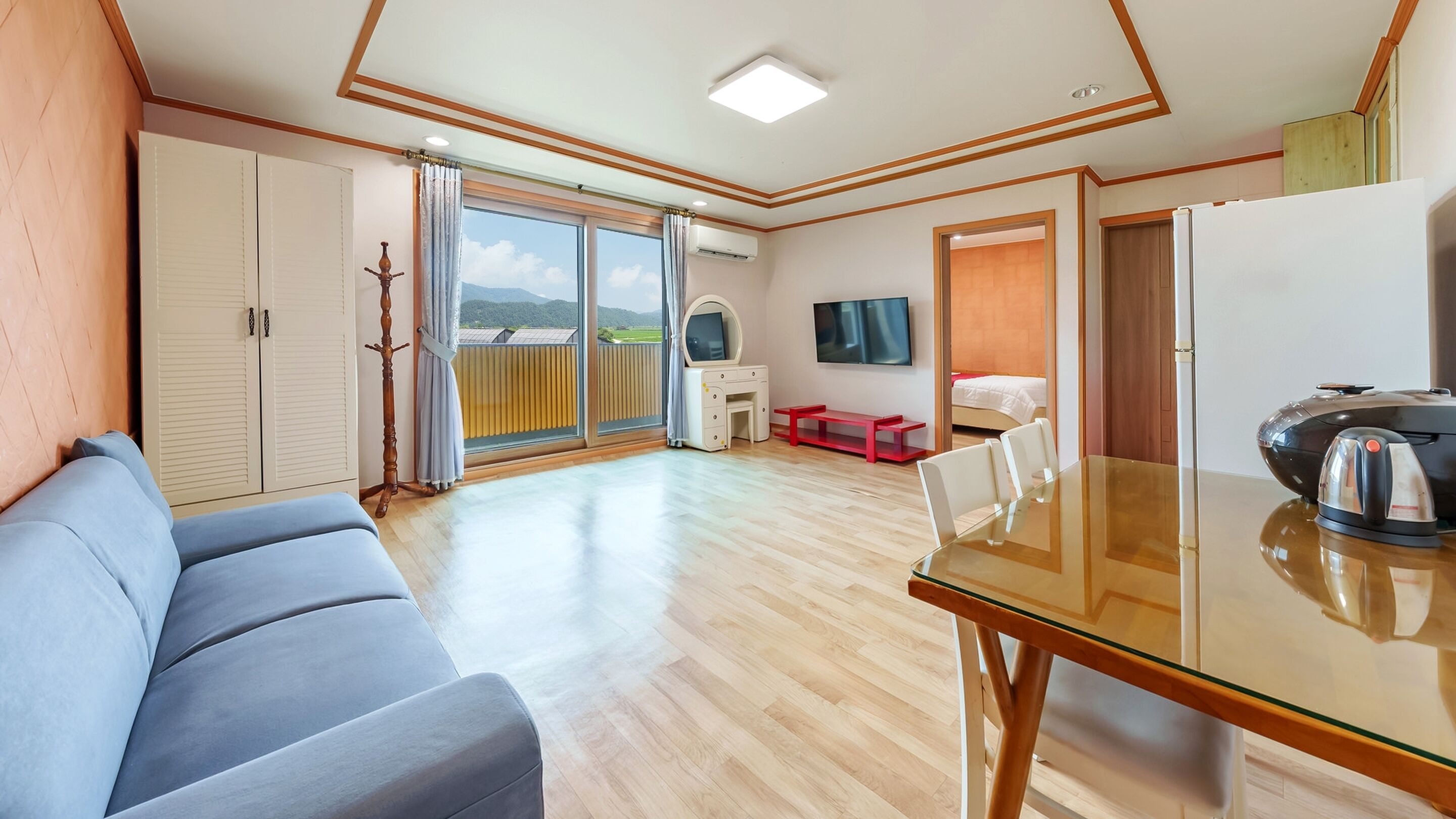 Basic Room, 1 Bedroom (Yongmaru Grand Room 301)