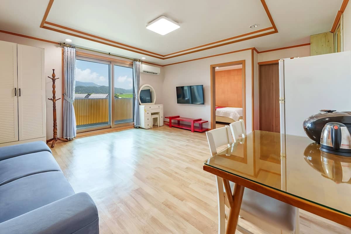 基本客房, 1 間臥室 (Yongmaru 301 (Group Room)) | 1 間臥室、免費無線上網