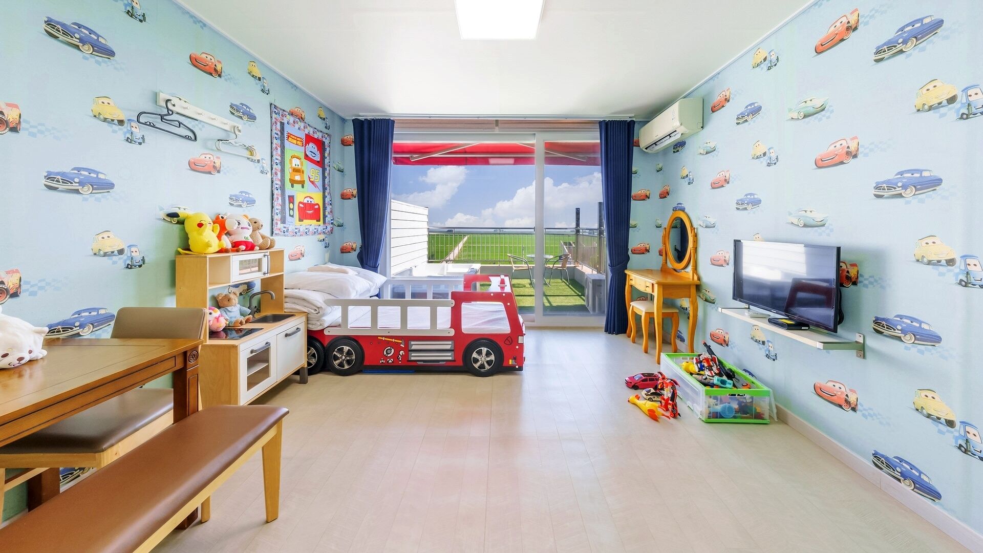 Chambre, 1 chambre (Terrace Room 201 – Car Kids Room) | 1 chambre, Wi-Fi gratuit