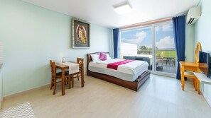 Basic-værelse - 1 soveværelse (Terrace Room 203) | 1 soveværelse, gratis Wi-Fi