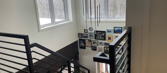 The house on the maple grove. Private land close to local attractions