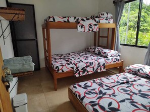 Basic Room | View from room - Hostal Rojoyale (Acandi)