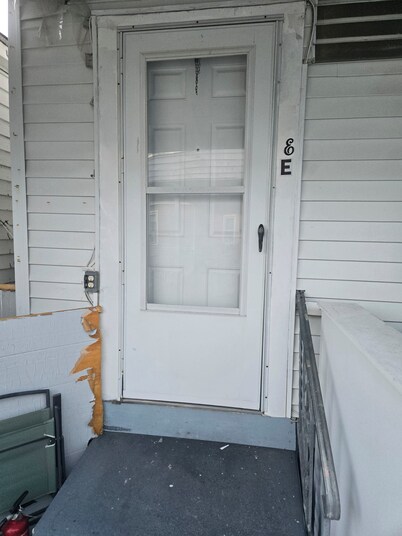 18 and older,  Beach, boardwalk, sleep, repeat!! week long rental discount