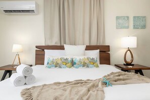 5 bedrooms, iron/ironing board, WiFi, wheelchair access