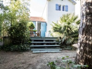 Terrace/patio - Charming fourasine house facing the ocean (FOURAS)