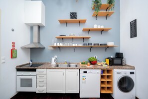อพาร์ทเมนท์, 3 ห้องนอน, วิวเมือง | บริการซักรีด
