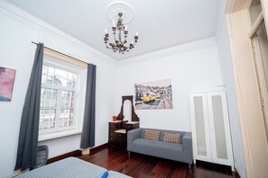 Apartment, 3 Schlafzimmer, Stadtblick | Wohnzimmer