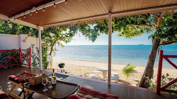 Luxury House, 2 Bedrooms, Beach View | Terrace/patio