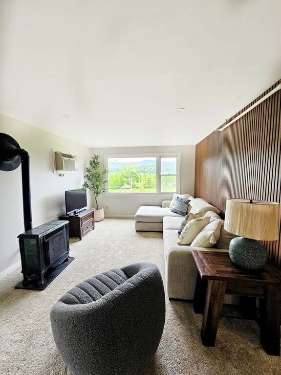 Chic & Cozy Retreat-updated Condo W/pool + Views! - Stowe, VT
