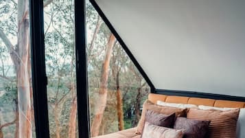 Deluxe Suite, Mountain View | Free WiFi