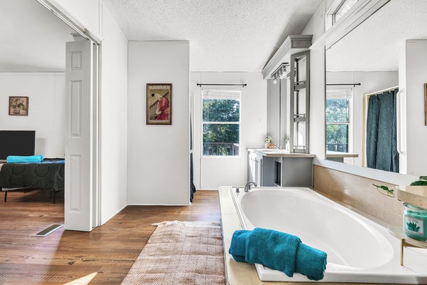 2 chambres, fer et planche Ă repasser, Wi-Fi, draps fournis